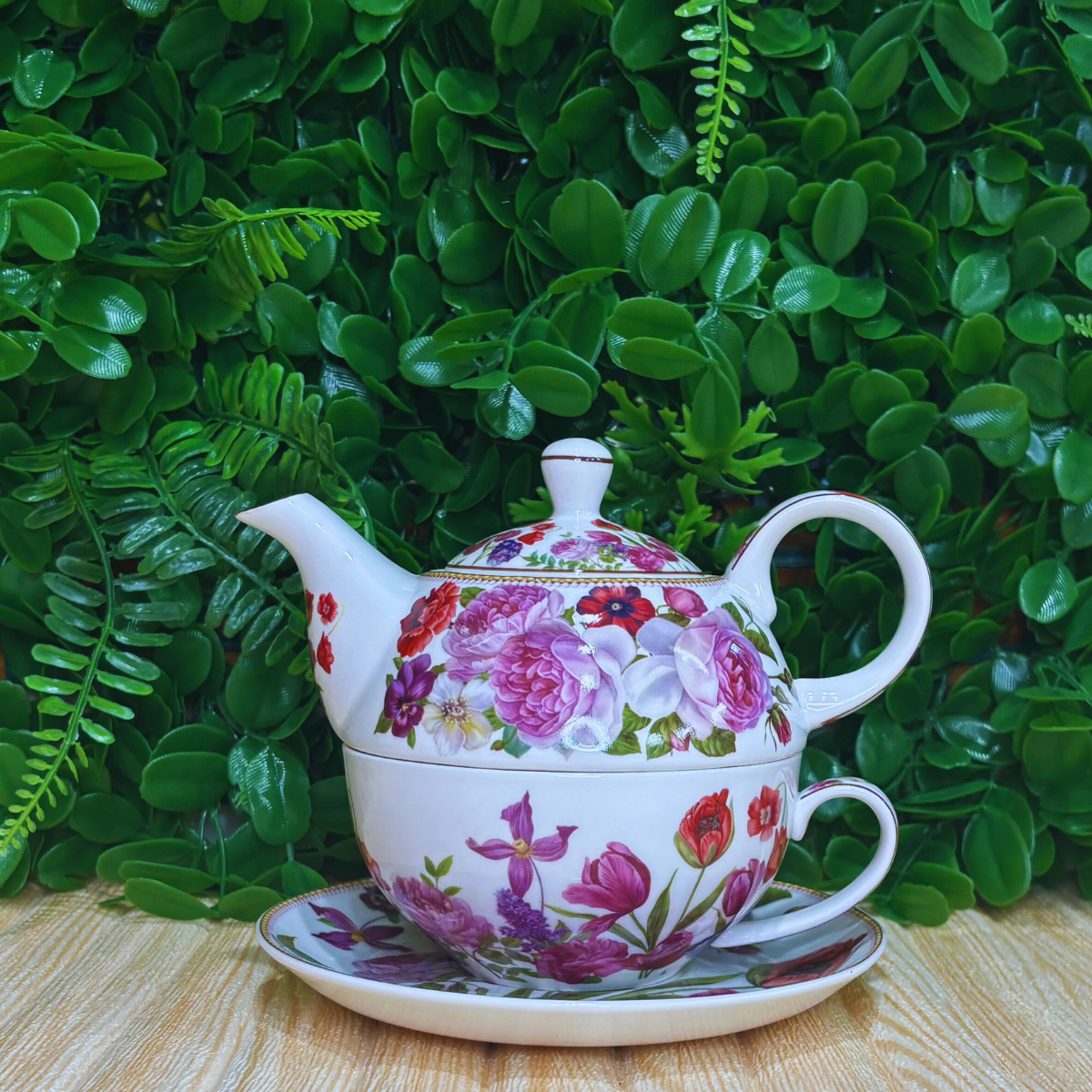 Tea for one - Rose and Tulip