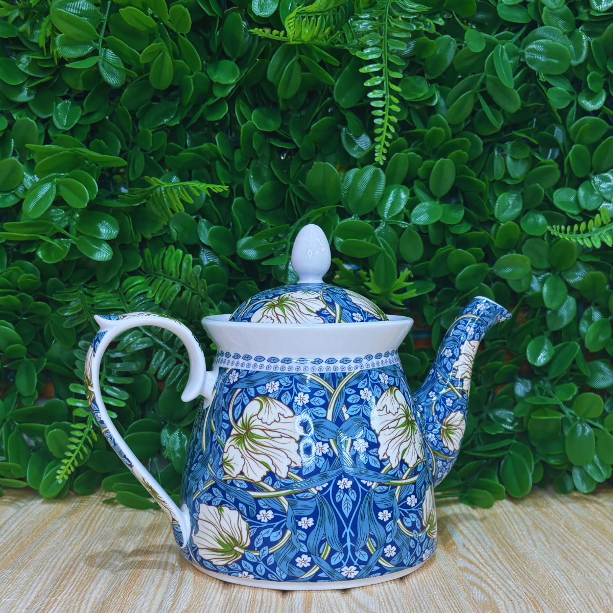 Tea pot - William Morris Blue